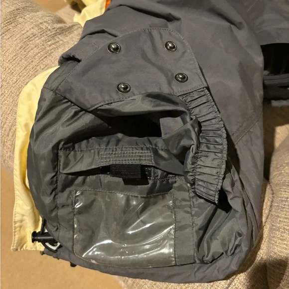 Burton Toast Snowboard jacket size Large.Super stylish.Serious offers only👍🏼 - Picture 5 of 6